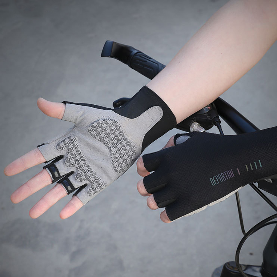 New Team cycling Gloves Half F - огляд і ціна Sports Equipment With Names